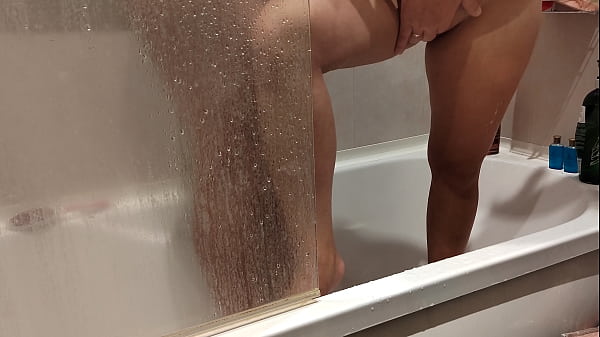 Masturbate each other