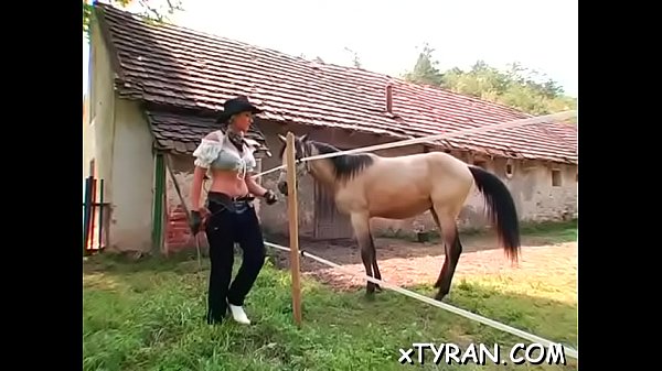 Hawt chick fastened up and gagged