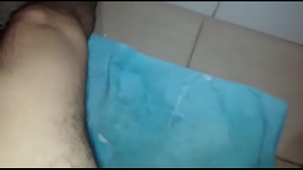 CAVALO DOTADO SE EXIBINDO