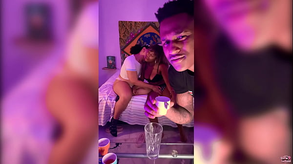 BBC arrombou eu e minha amiga!