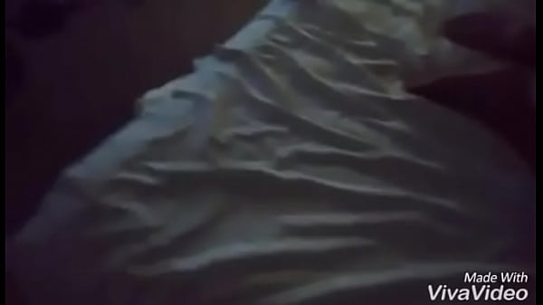 Lleva esposa a coger y a ella le encanta