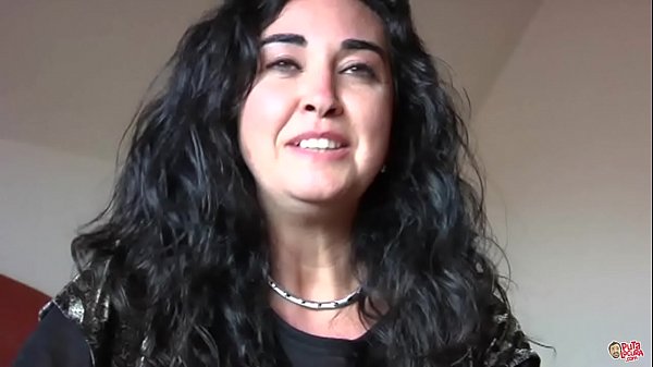 Esta madurita puede con todo: Rocio