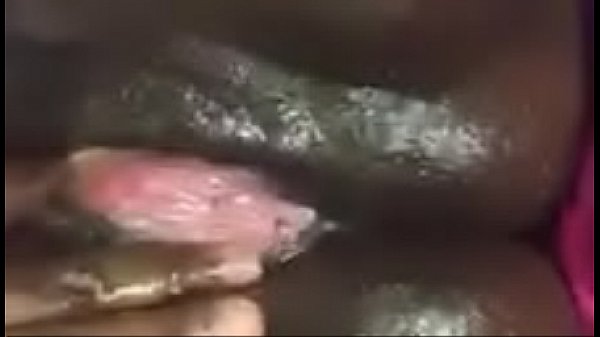 Playing wit dat chocolate wet pussy