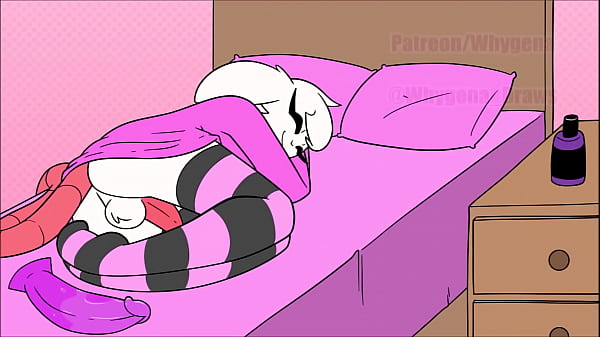 Reggie con un juguete sexual