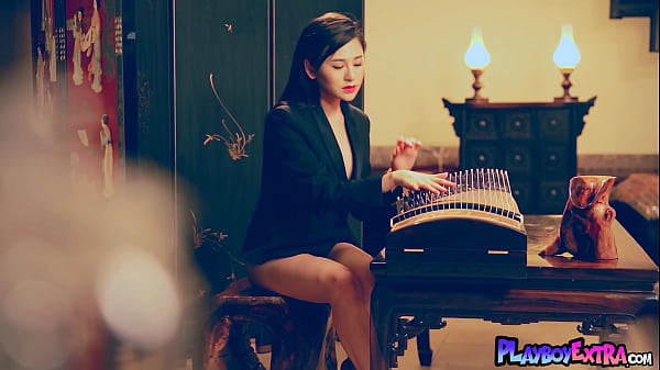 Big tits Chinese muse stripping and showing her exotic pussy 