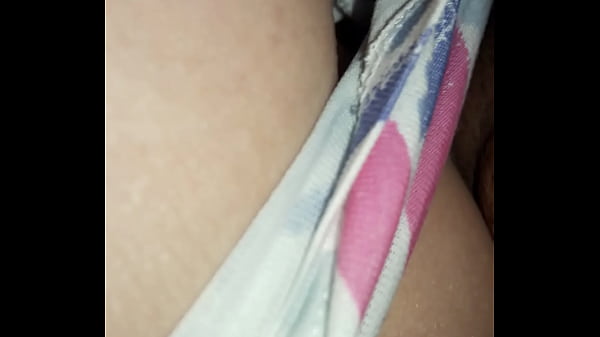 Le doy por el culo a mi esposa cuando d.  