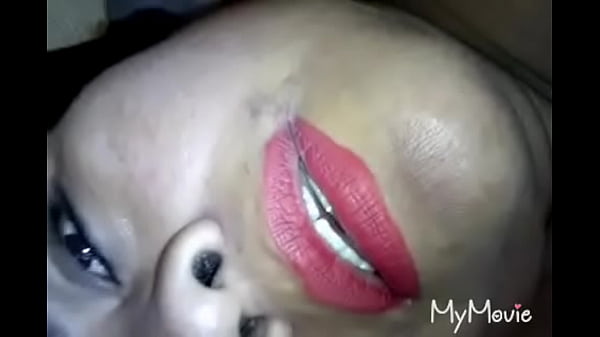 Qu&eacute; rica amiga se masturba 