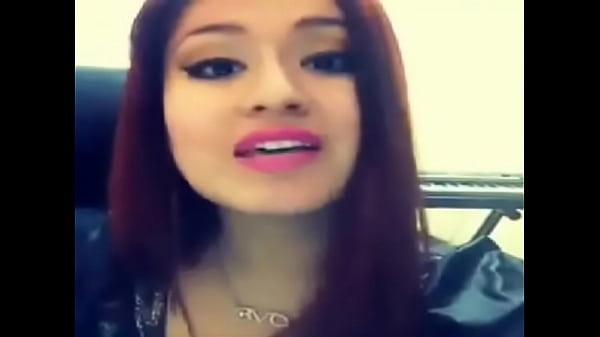 Yo Grabando Un Video.