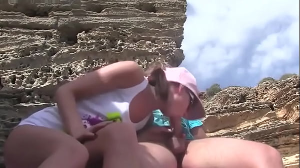 Assfuck outdoor near the cliff  