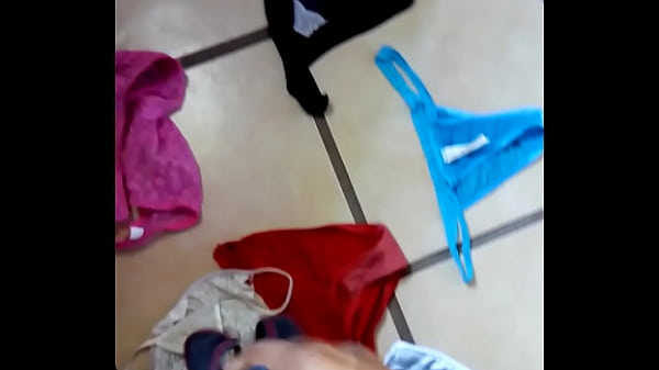 Mientras mi patrona no est&aacute; en su casa