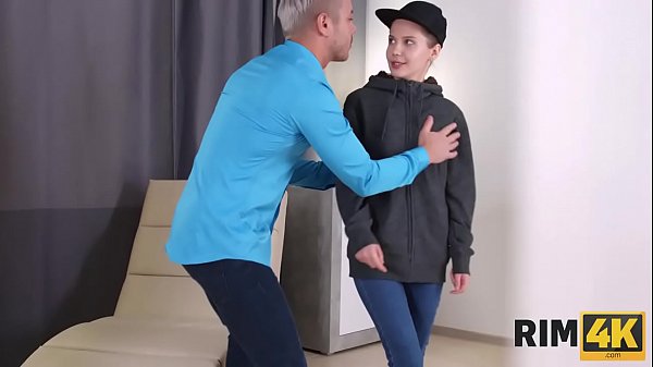 RIM4K. Chick works as delivery girl but dreams about porn career