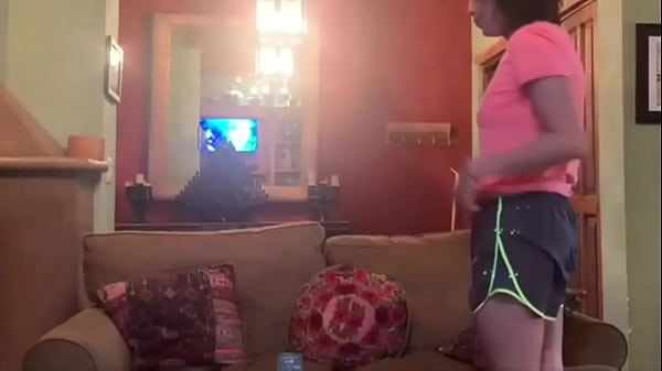 Sorprend&iacute; a mi casero, le di la renta con mi cola