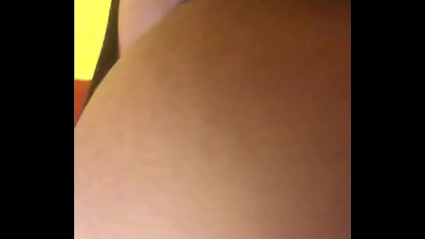 Big dick fucking creamy girlfriend&rsquo;s pussy