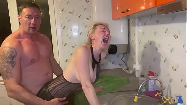 Housewife gets multiple orgasms by dint of a toy, her partner's tongue, and his big cock