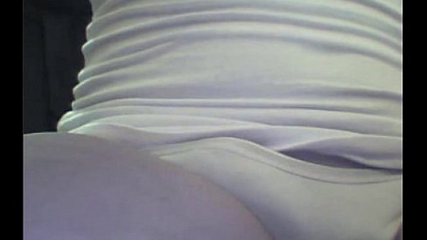 Ladyboy Pleases Viewers 