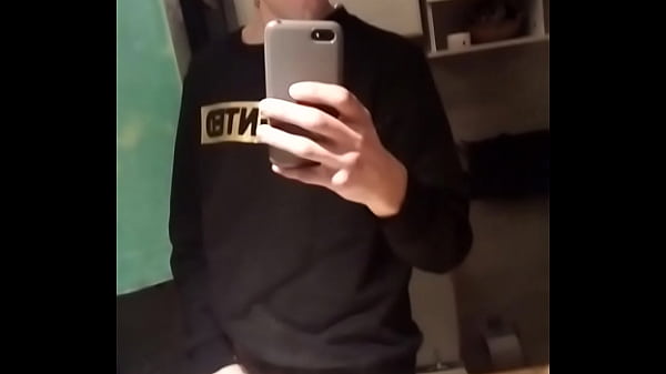 masturbacion chico guapo  