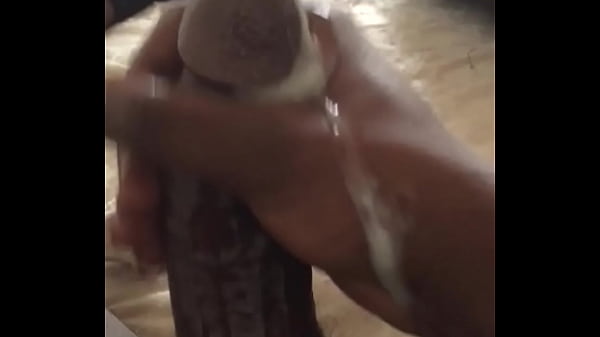 DK strokes dick bust big nut  