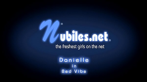 Danielle Maye Bed Vibe 