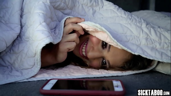 Babe Sara Luvv took dick and jumped on it  