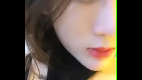 G&aacute;i xinh cam 20  