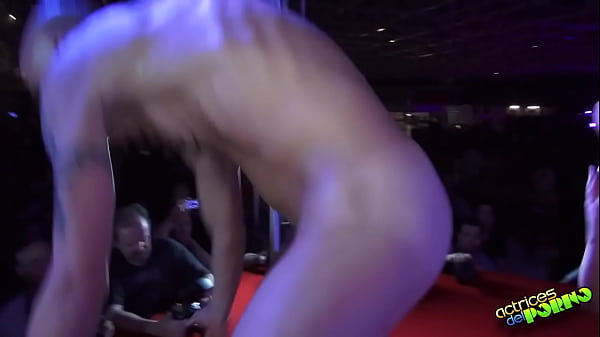 Un tr&iacute;o espa&ntilde;ol muy cerdo