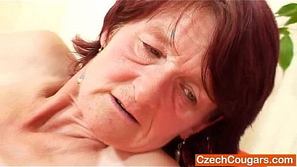 Plain gramma Matylda spreads and toys hirsute cunt