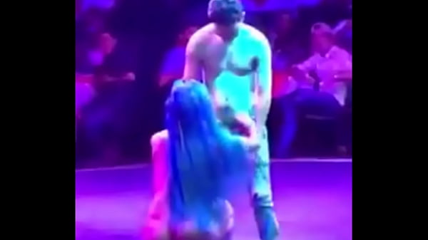 Live MMS of Beautiful Hot Girl  