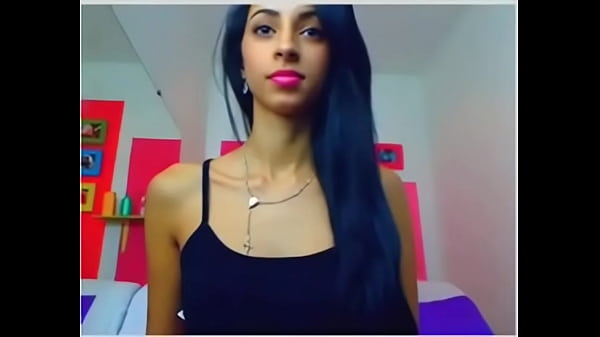 Sexy Webcam Girl With Amazing Ass