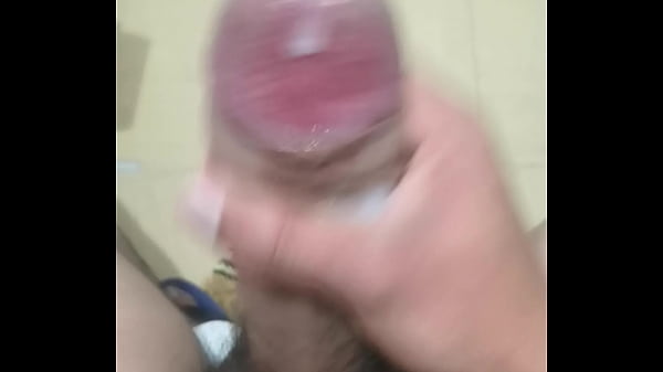 Verga gruesa de joven caliente