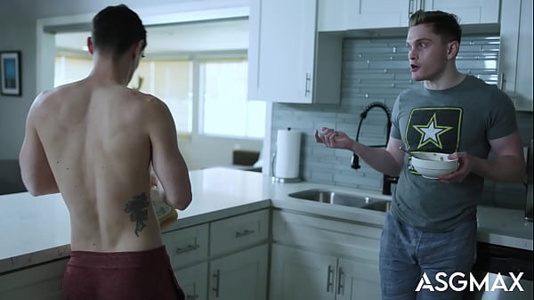 Wrestling Jocks Start Fucking During Heated Fight 