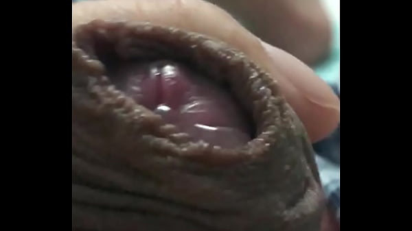 Con trai nứng cặc c&oacute; chảy nước kh&ocirc;ng ?  