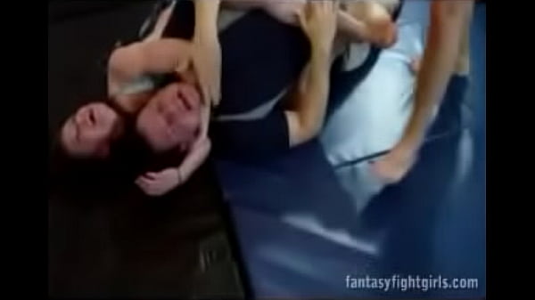 she like to use the reverse figure 4