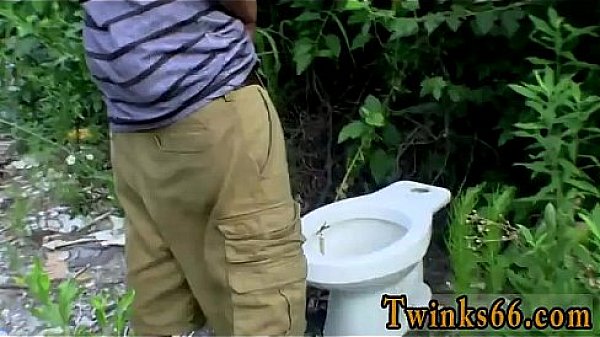 Hot twink We're out on a mess road for this video, lovin' the glances  