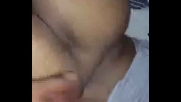 Fesses sur une grosse bite