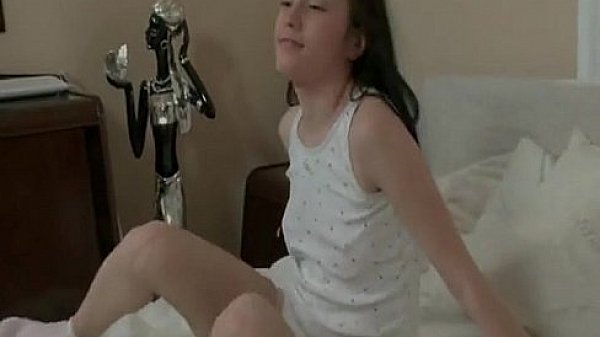 Sperm hungry sex doll tries to orgasm