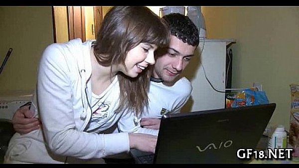 Just stare at this charming gir