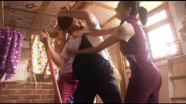 Busty Babes Barn FFM