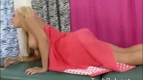 Cindy gets her first erotic massage