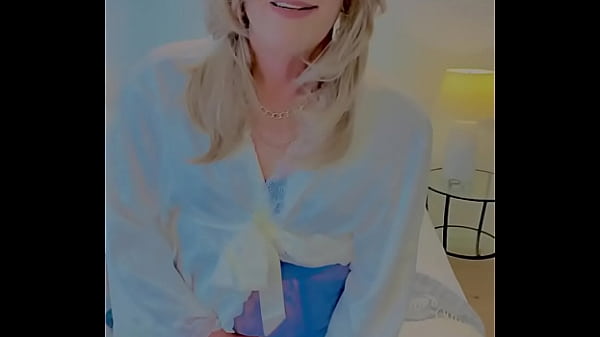 Dakota : Masturbation and Cum Solo  