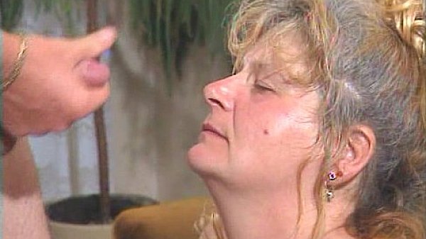 JuliaReavesProductions - Geile Fickweiber - scene 1 - video 3 pussylicking penetration fingering org 