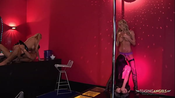 Good looking blonde slut likes to suck a delicious cock in the strip club before getting her pussy fucked while two guys lick each other's cunts right next to her.