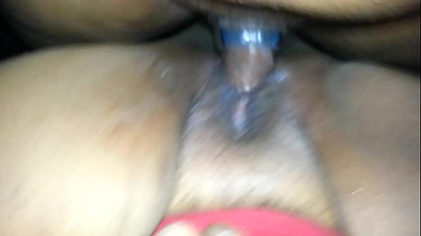 squirting sprinkler water fountain  