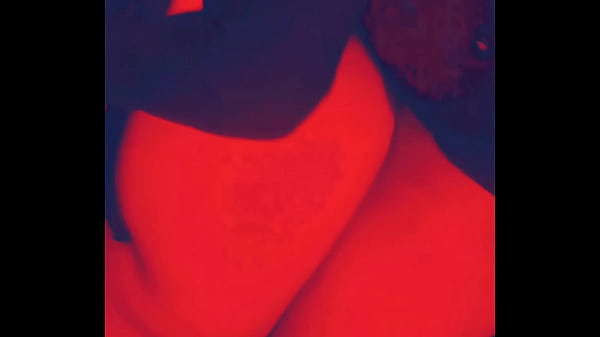 Madrastra Quiere sexo Con El Hijastro, Aprovecha cuando el  Marido No est&aacute; en Casa