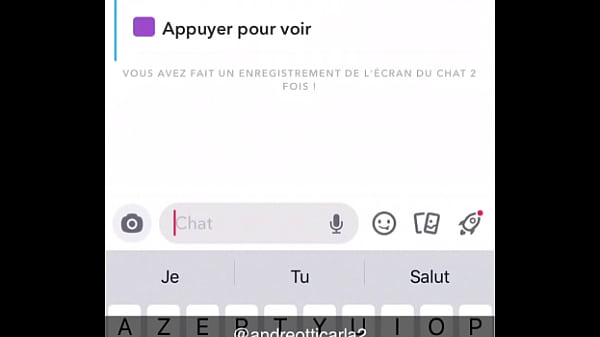 Jeune beurette fran&ccedil;ais suce comme une salope sur snap