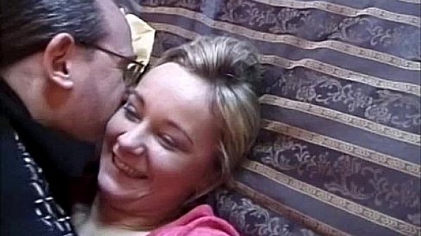 Homemade retro sextape of amateur riding dick