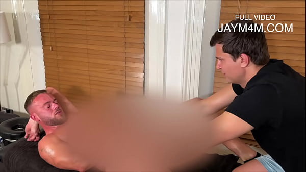 brit stud dcbrne get handjob