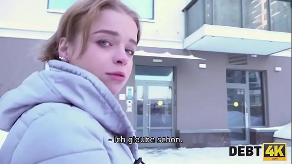 Debt4k. Der 20-j&auml;hrige Schatz Calibri Angel verkauft ihren Mund und Arsch f&uuml;r eine Schuld