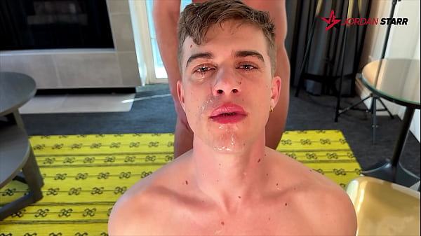 Dillon gives Jordan a blow job  