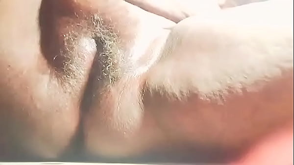 इन्डियन हाउसवाइफ ने अकेले में केला से चूदाई किया