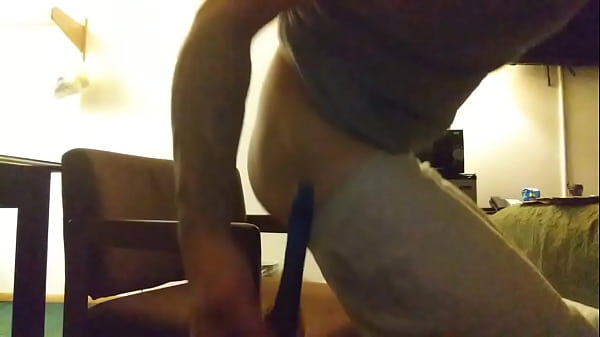 Speed and boredom in hotel